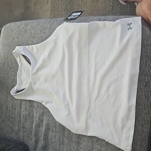 Under Armour tank